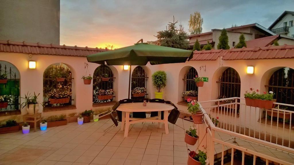 Hostel Florencja Величка Екстериор снимка