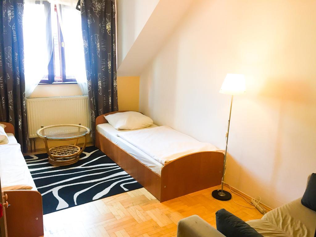 Hostel Florencja Величка Екстериор снимка